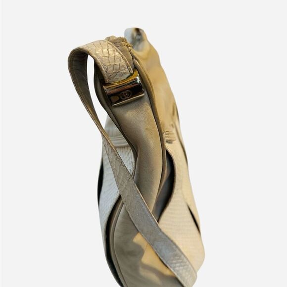 Gucci white snakeskin and beige leather large shoulder bag - Picture 9 of 14